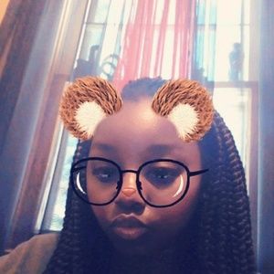 Meet your Posher, Jeretha